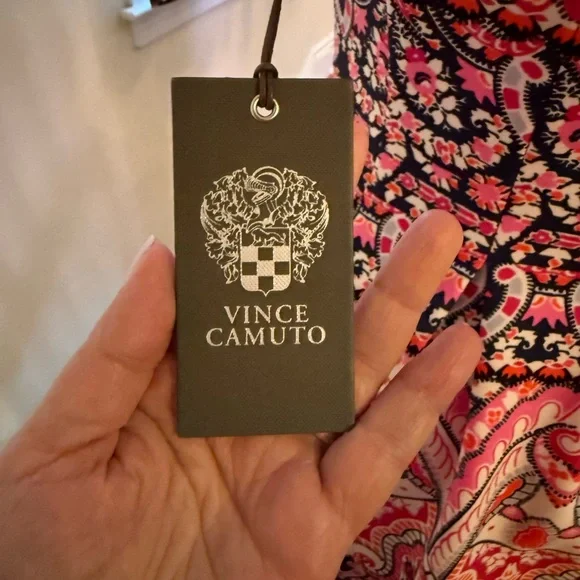 Vince Camuto Colorful Pink and White Fit and Flare Sleeveless V-neck Dress - Picture 7 of 10